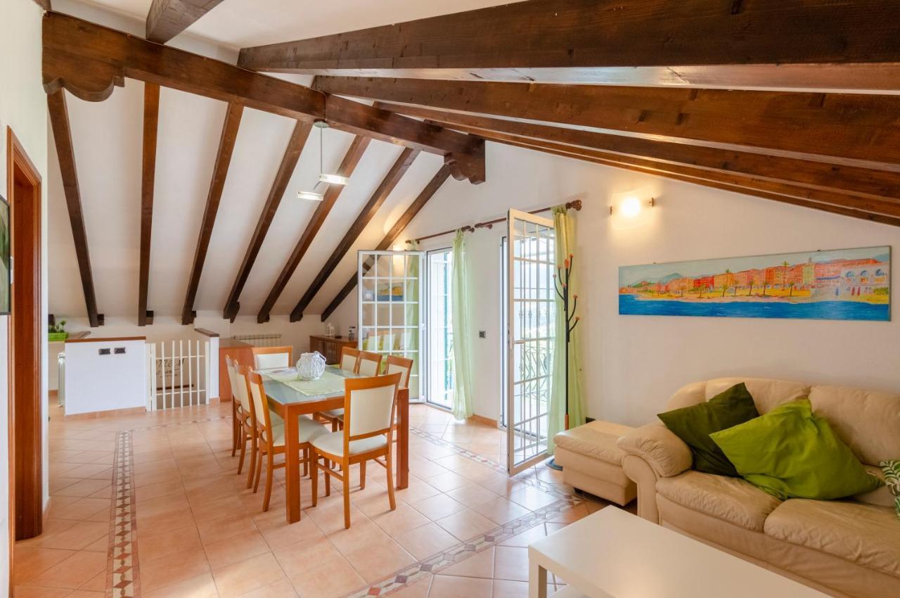Ca' Do Pescou, Charming 2,Bedroom Apartment With Stunning Hill Views Overlooking The Greenery Рапалло Экстерьер фото