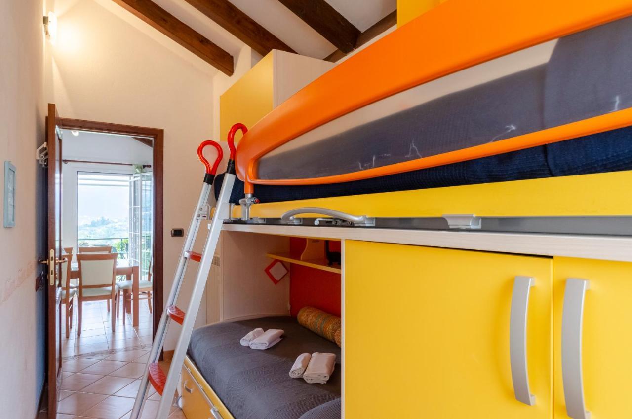 Ca' Do Pescou, Charming 2,Bedroom Apartment With Stunning Hill Views Overlooking The Greenery Рапалло Экстерьер фото